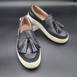 Vince Camuto Kayleena 6.5 BLK Tassels Leather Loafers Flat Shoes Dress Sneakers